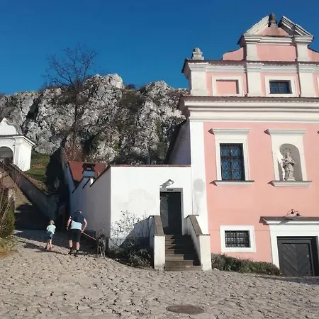 Na Plovarne - Podkrovni Mezonet S Klimatizaci * Mikulov